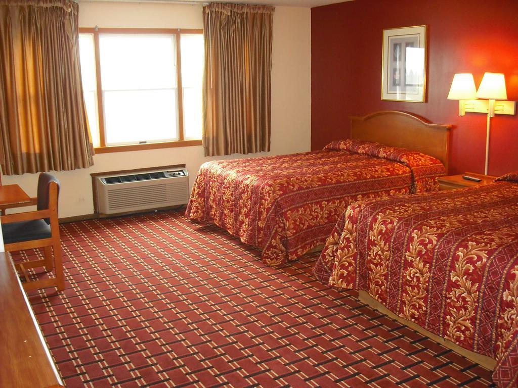 Regency Inn Hudson Bagian luar foto